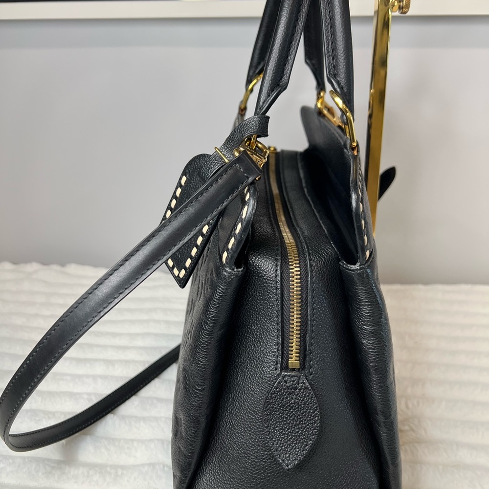 💯Authentic Louis Vuitton MM Empriente Monogram Vosges 2way w/ Wallet included! - Picture 3 of 17